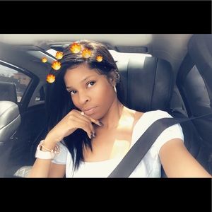 Meet your Posher, Janay